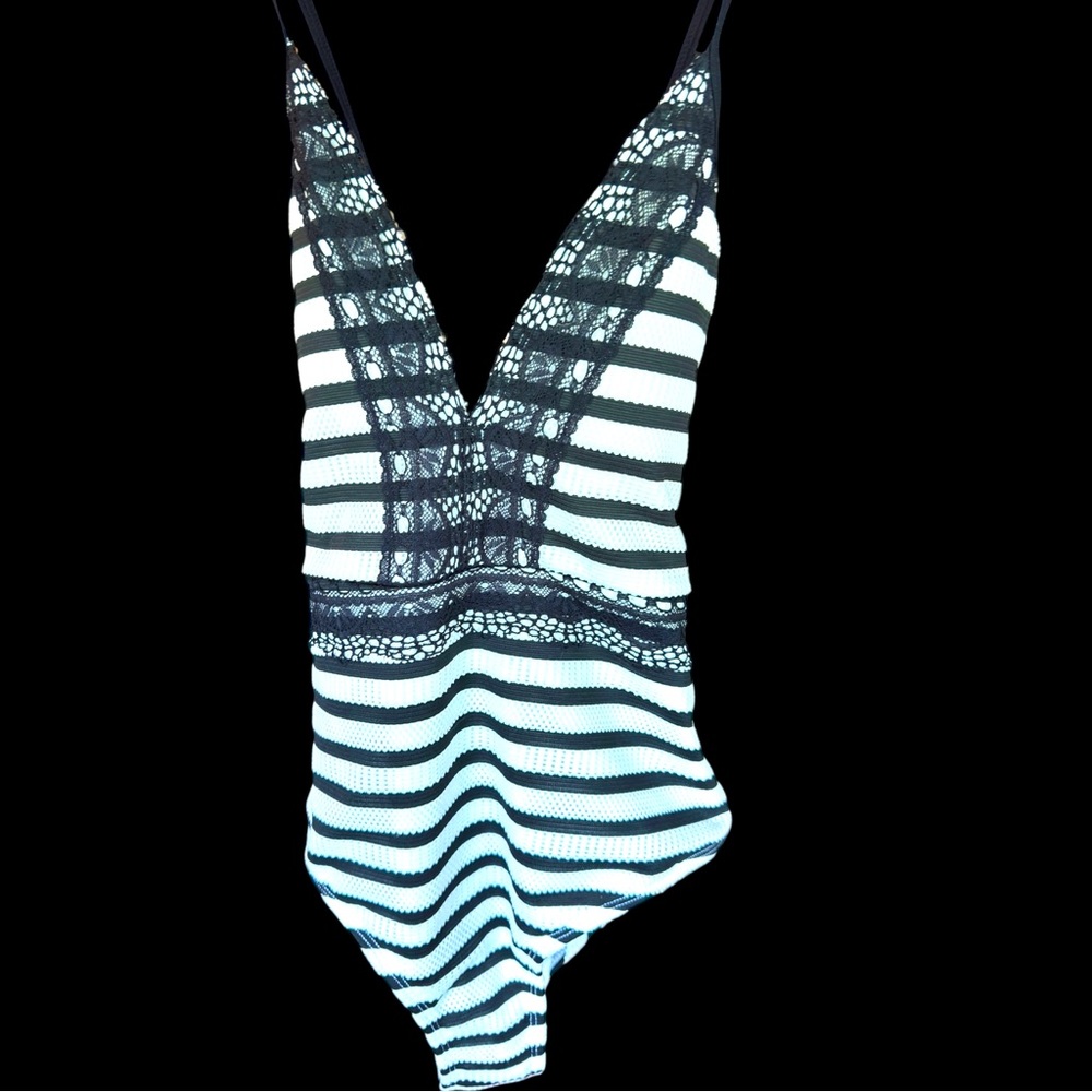Black & White Striped Lace-Trim One-Piece Swimsuit